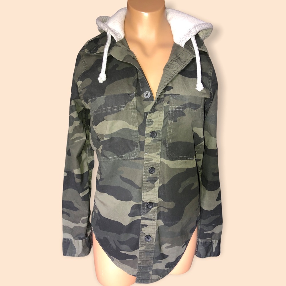 Hollister Camo Shirt